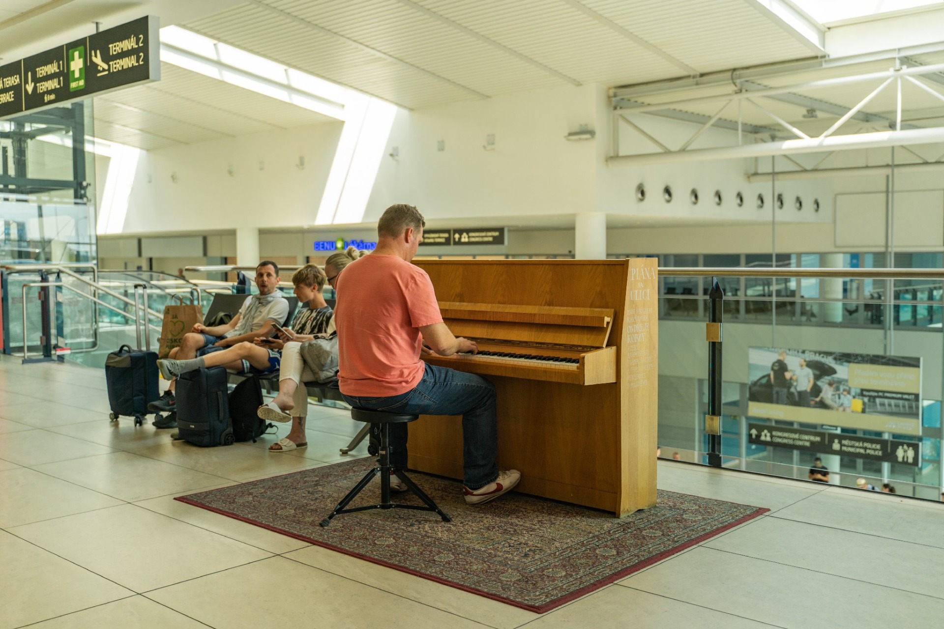 Photography 6 of project Václav Havel Airport Prague